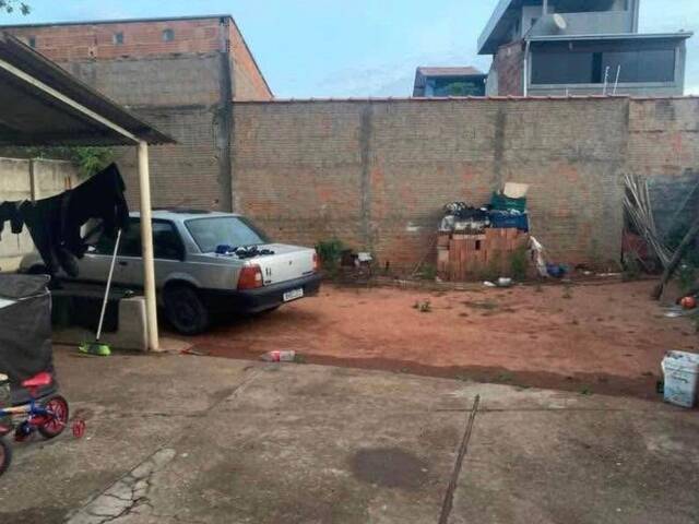 Casa para Venda em Pouso Alegre - 2