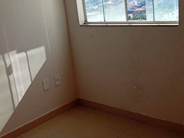 Apartamento para Venda em Pouso Alegre - 4