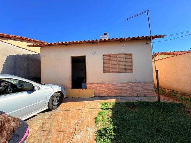 #3724 - Casa para Venda em Pouso Alegre - MG - 2