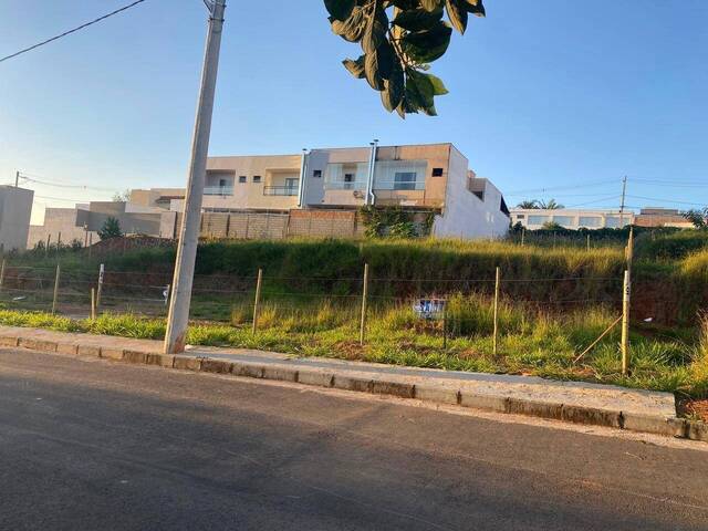 Área para Venda em Pouso Alegre - 2