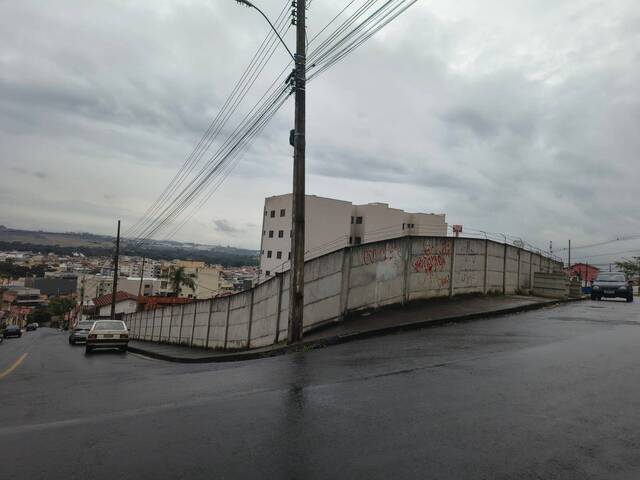 Área para Venda em Pouso Alegre - 2