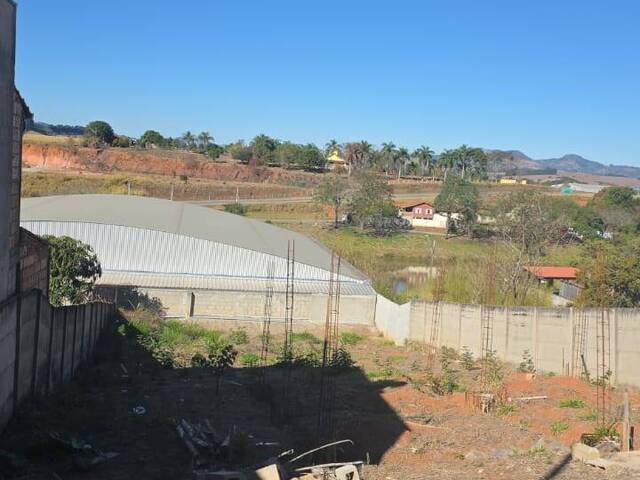 Venda em Cidade Jardim - Pouso Alegre