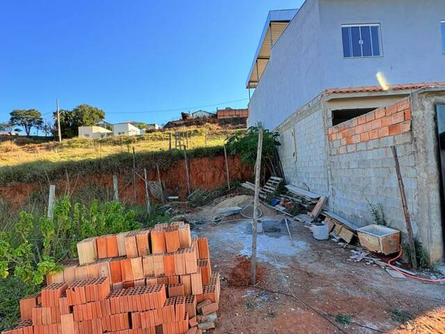 Casa para Venda em Pouso Alegre - 2