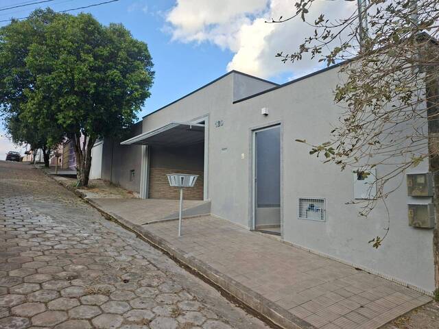#3765 - Casa para Venda em Pouso Alegre - MG - 2