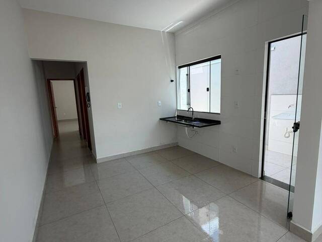 Casa para Venda em Pouso Alegre - 2