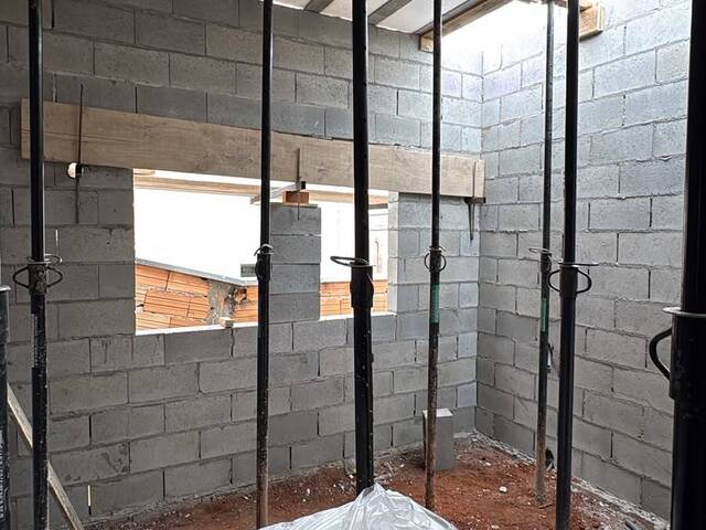 Casa para Venda em Pouso Alegre - 4