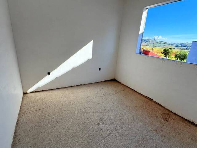 #3811 - Apartamento para Venda em Pouso Alegre - MG - 1