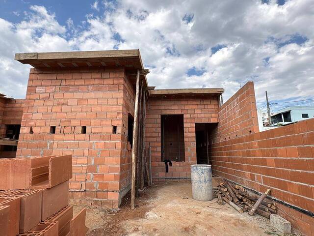 #3836 - Casa para Venda em Pouso Alegre - MG - 1