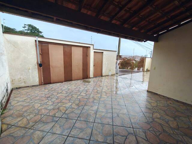 #3851 - Casa para Venda em Pouso Alegre - MG - 1